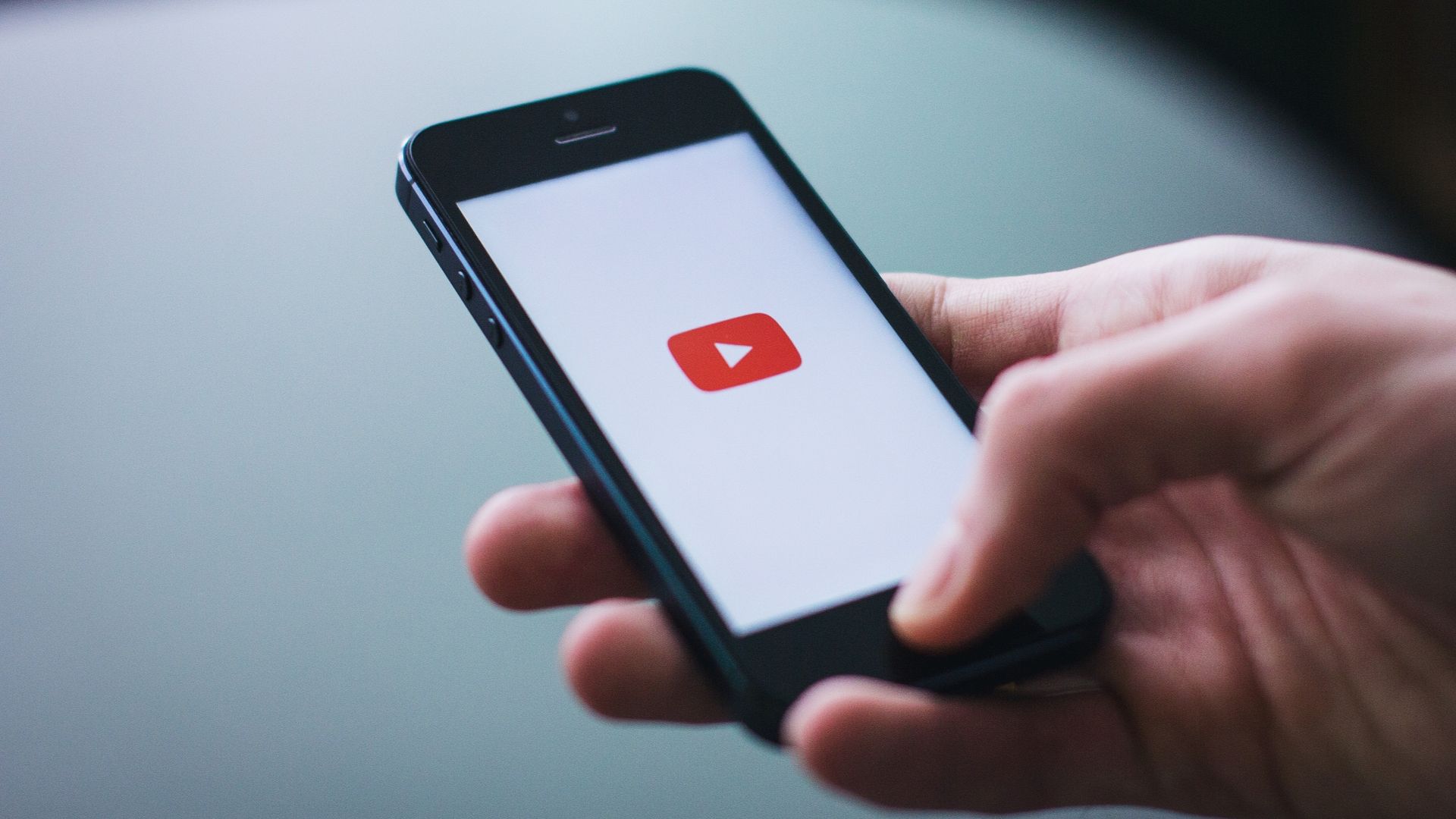 5 Simple Steps to Make Your YouTube Channel Look Great